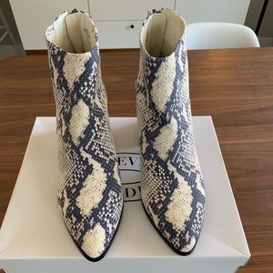Steve Madden snake print boots